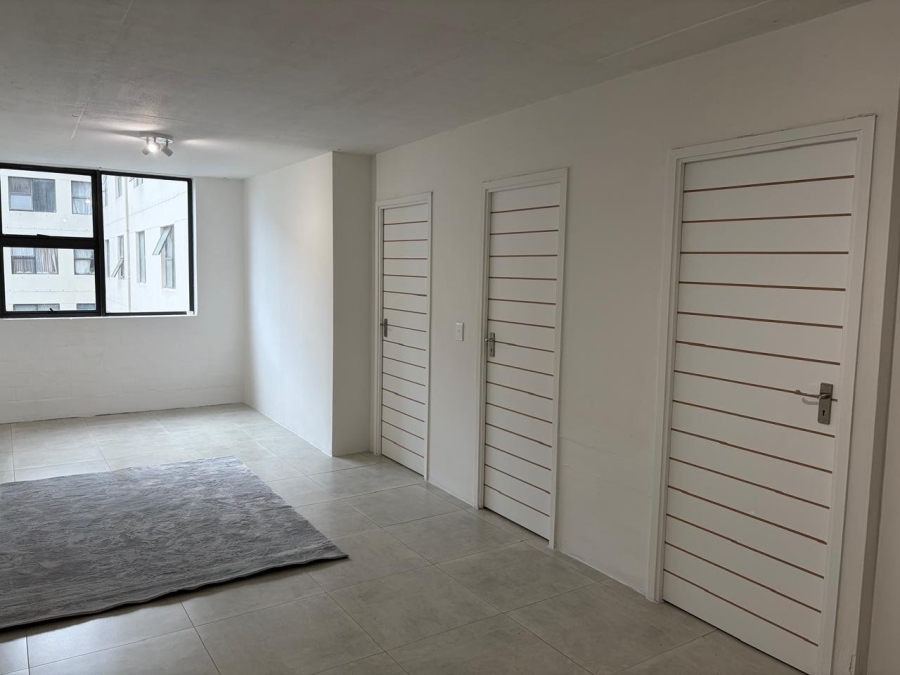 2 Bedroom Property for Sale in Wynberg Western Cape